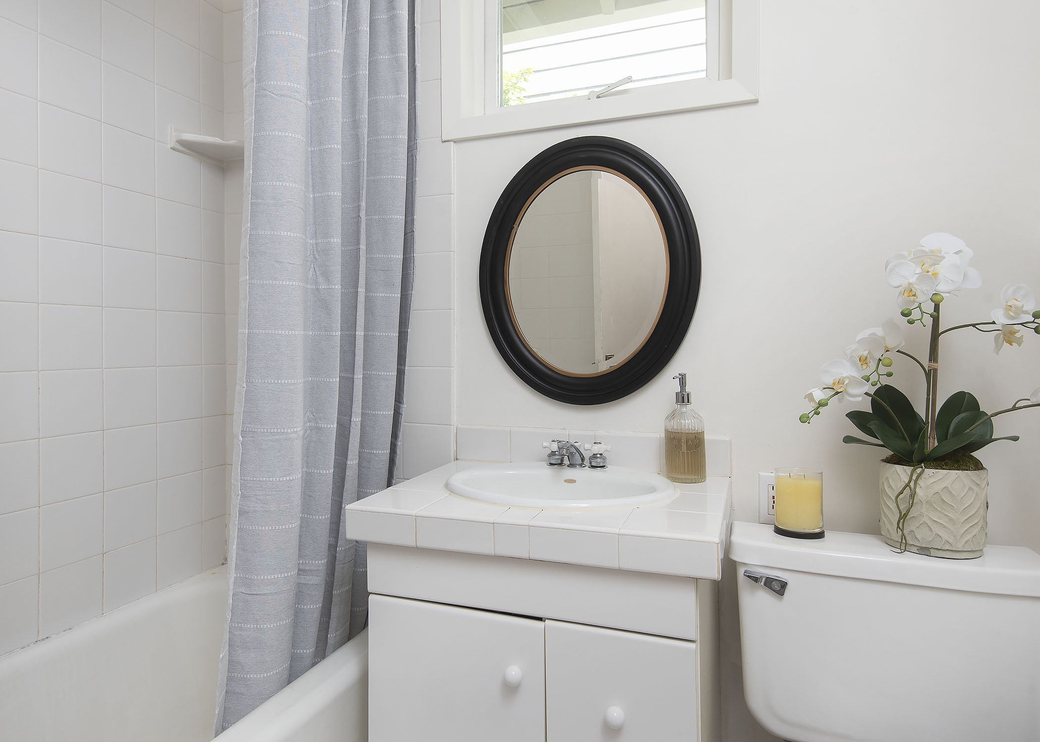 bath 1b.jpg