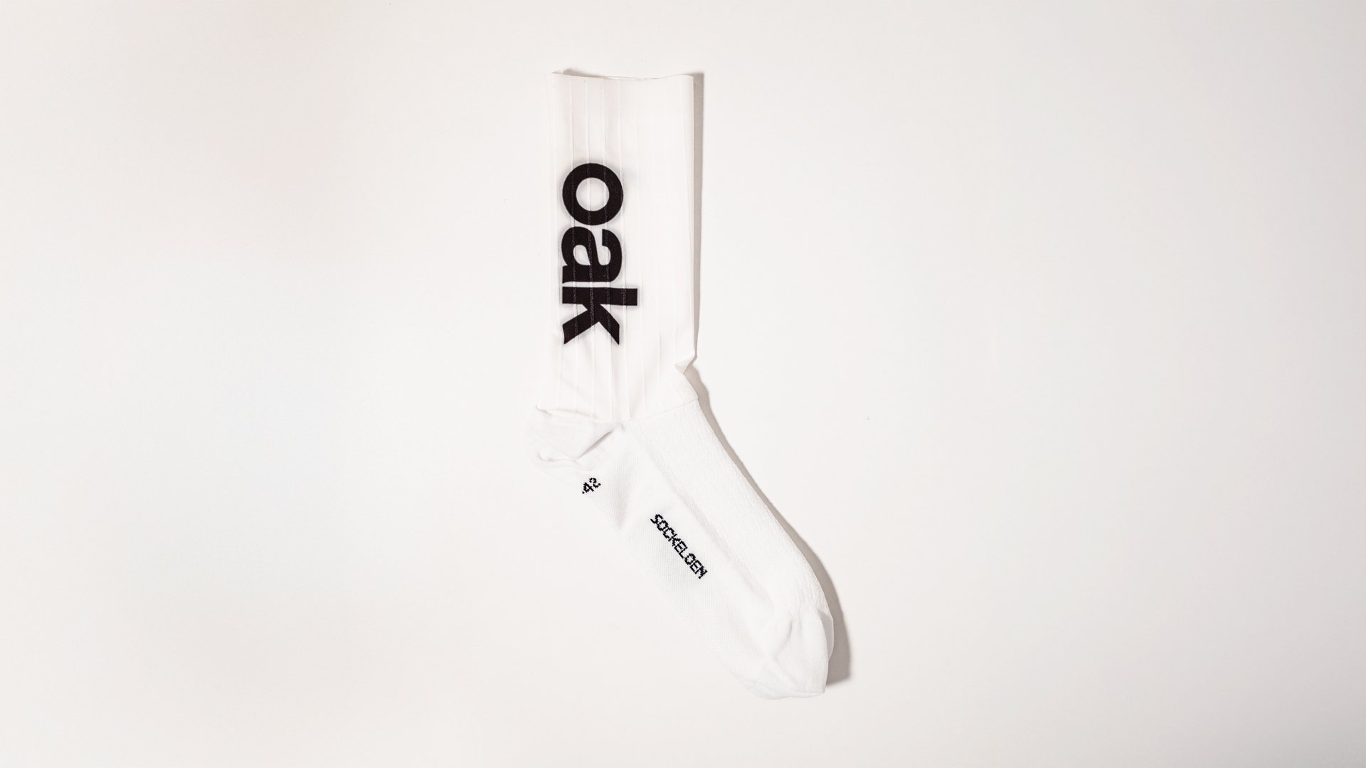 AeroSocks5_Horizontal_Small.jpg