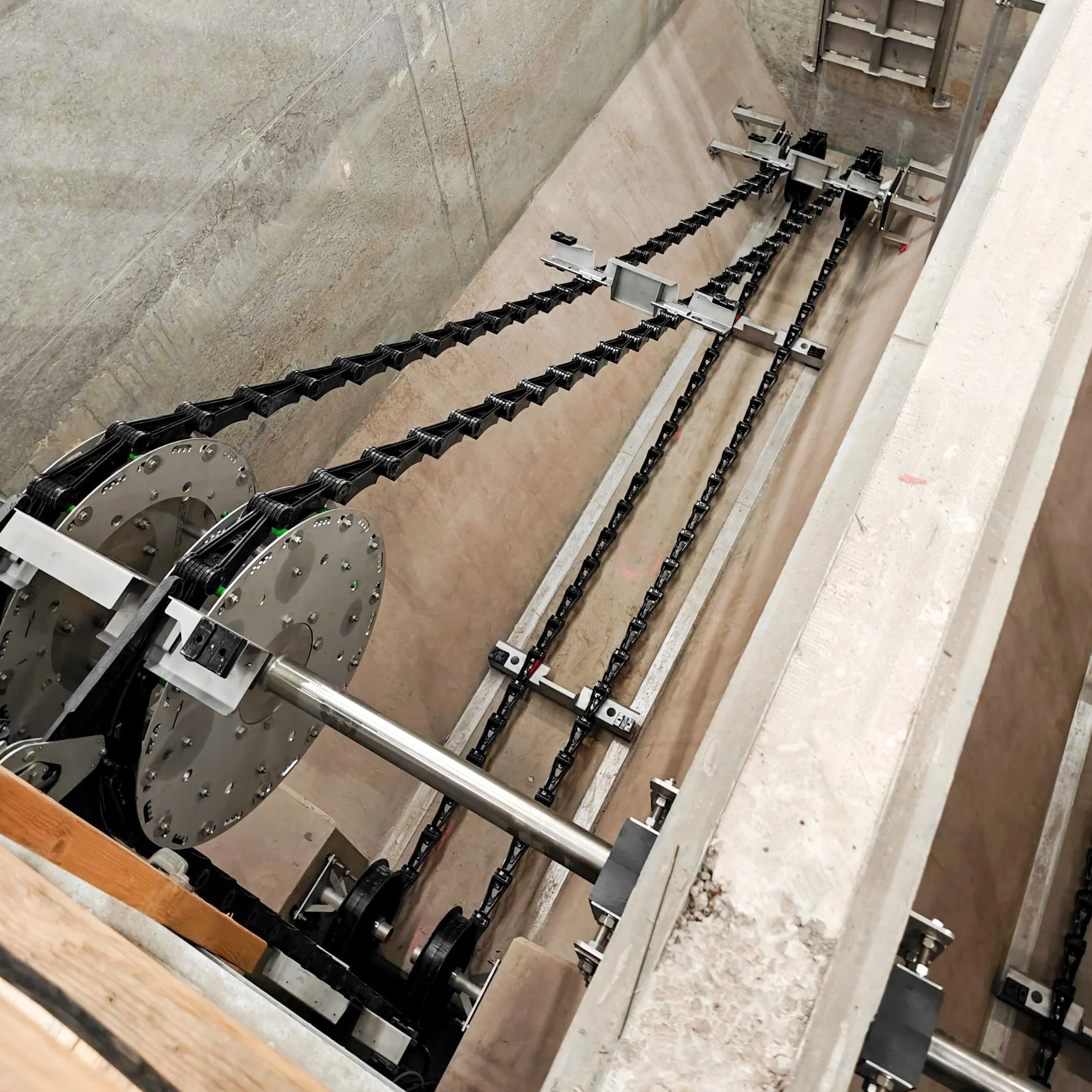 Grit scrapers to Sweden – “Old water treatment plants are reaching the end of their useful life”