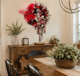 ladybug meadow dining room wreath accent.jpg