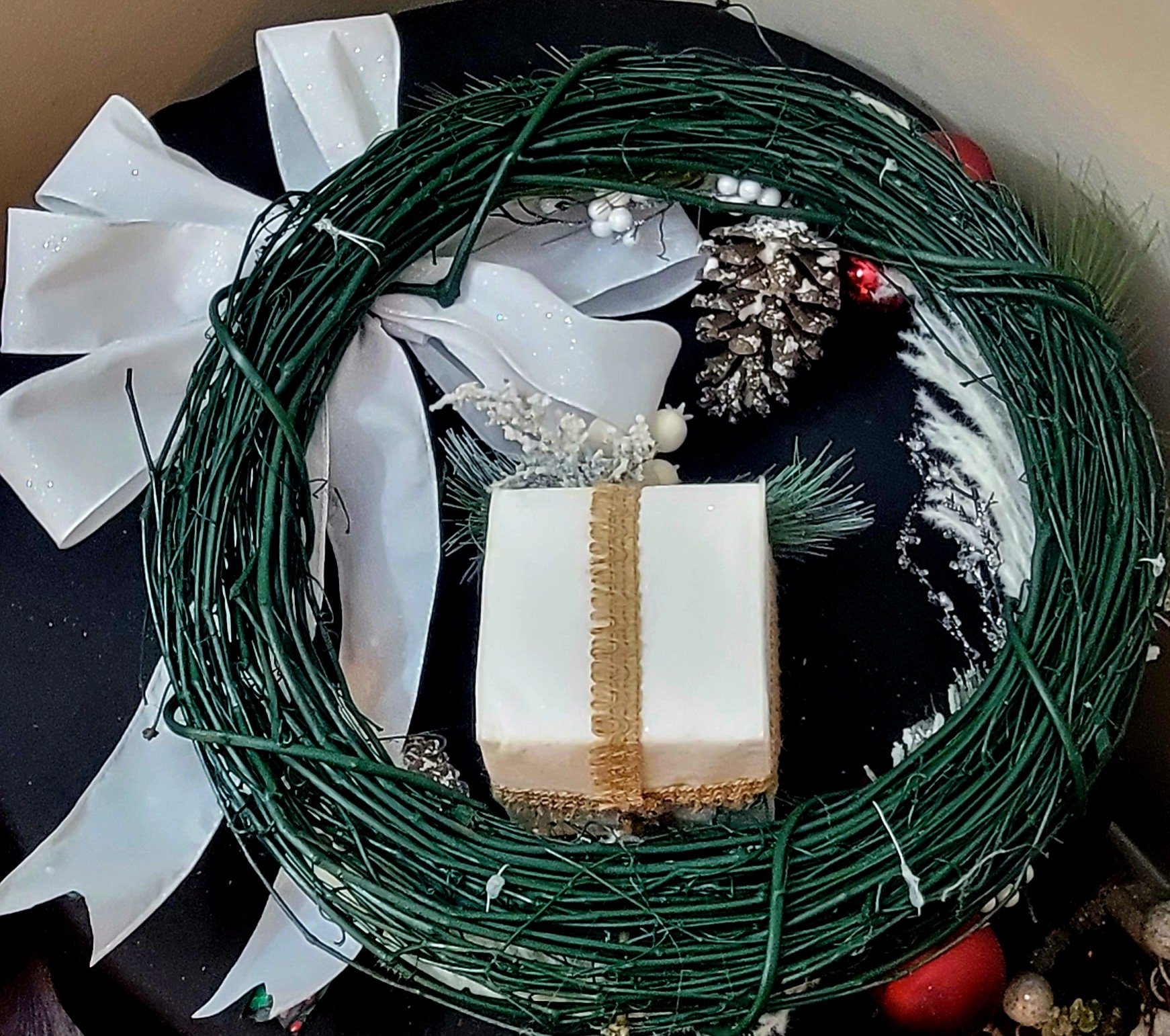 https://i.etsystatic.com/25476824/r/il/07c8e4/5577977288/il_fullxfull.5577977288_swc8.jpg