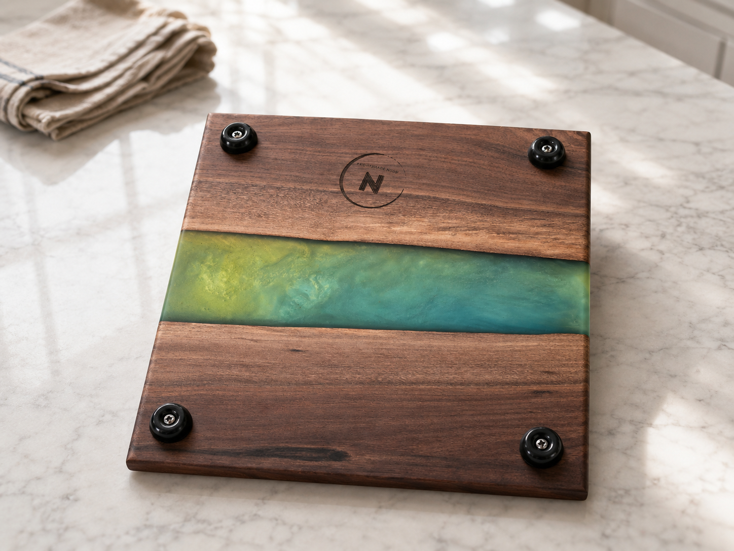 charcuterie board with rubber feet.png