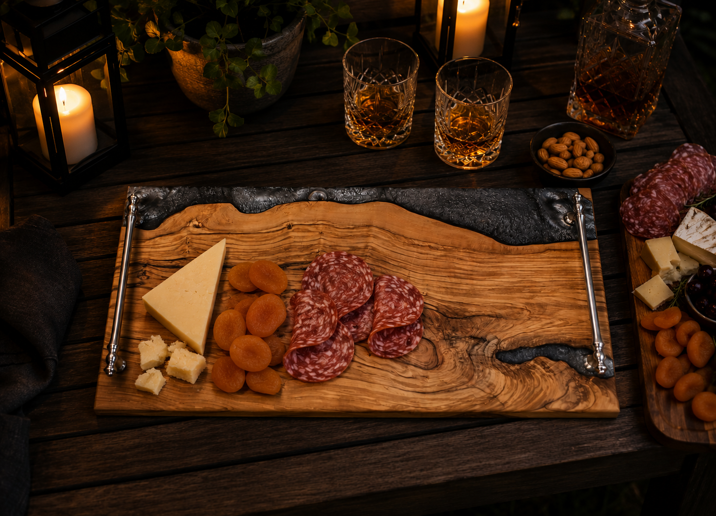 Luxury charcuterie serving board.png