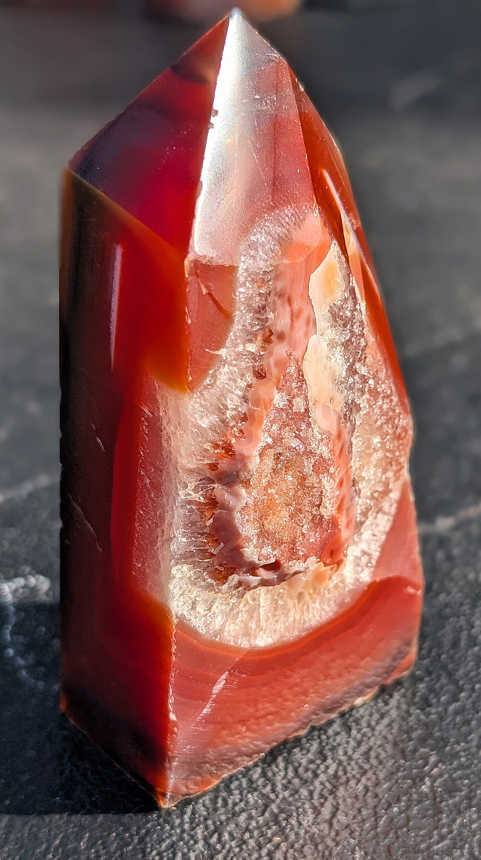UNIT 033_Carnelian Tower 7.jpg
