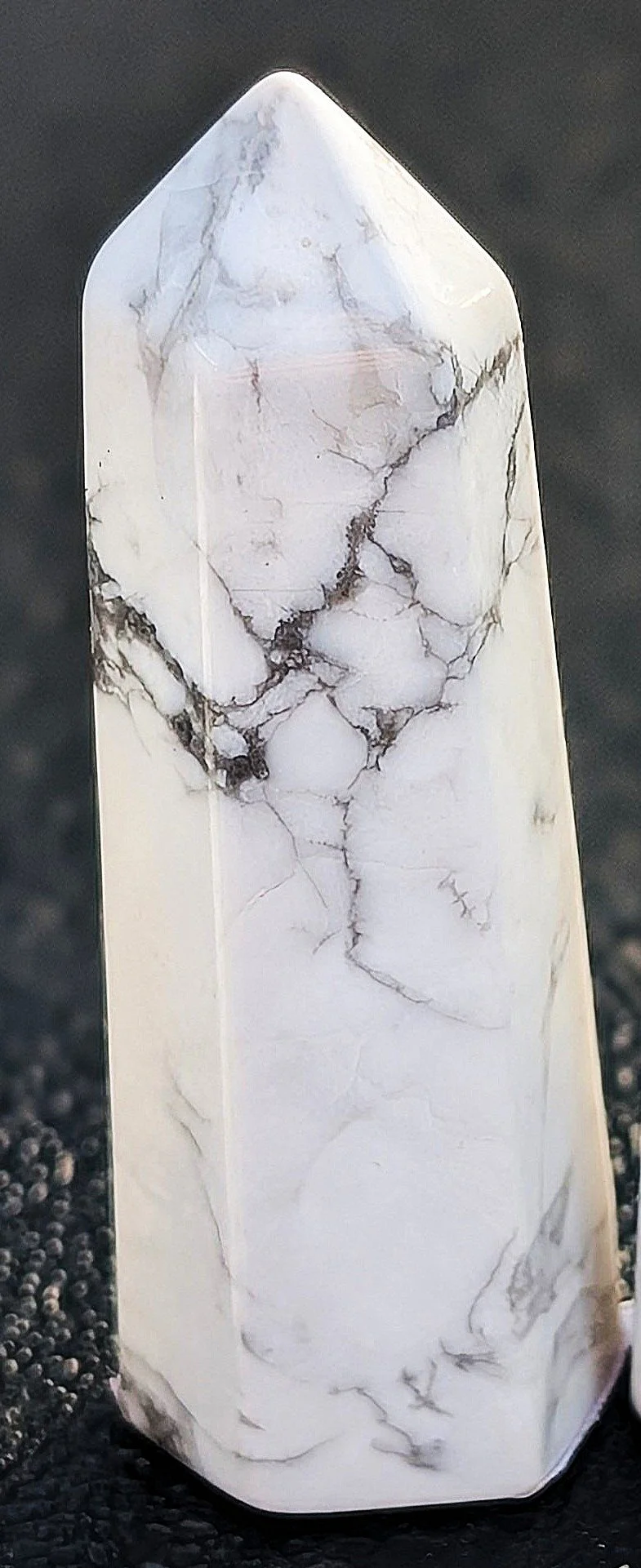 Howlite Mini Tower 2.jpg