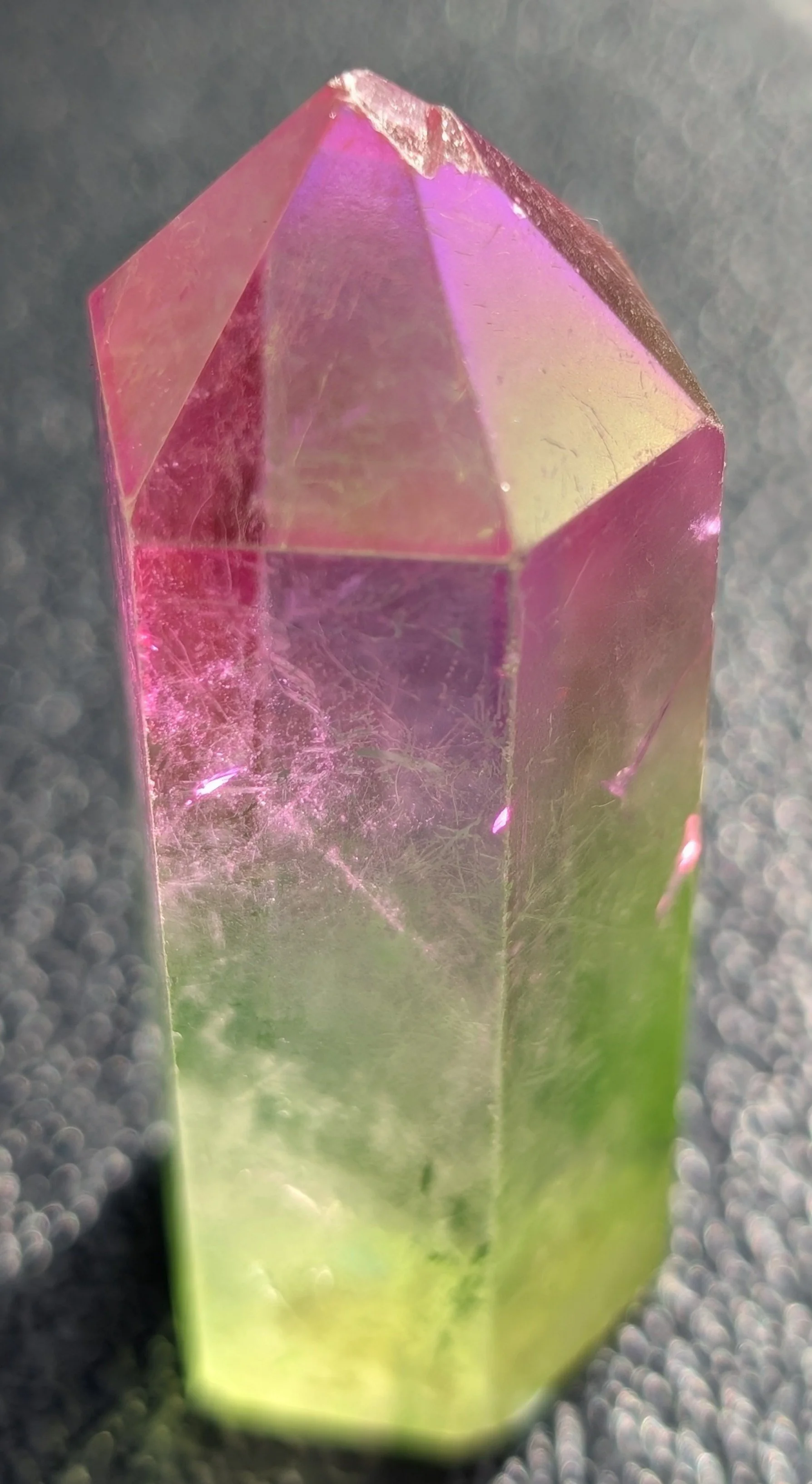 Aura Quartz Tower 1.jpg