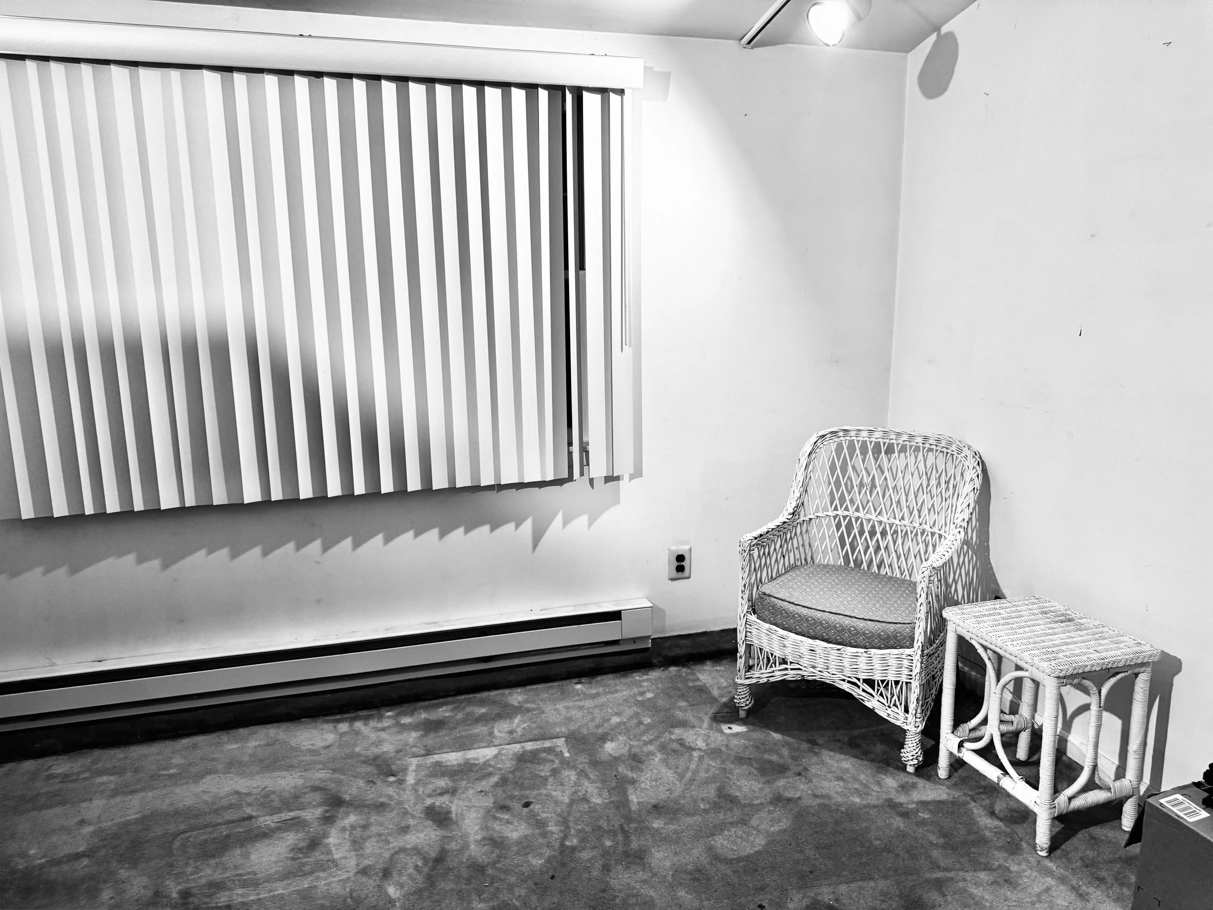 4th Bedroom Pic 2.jpg