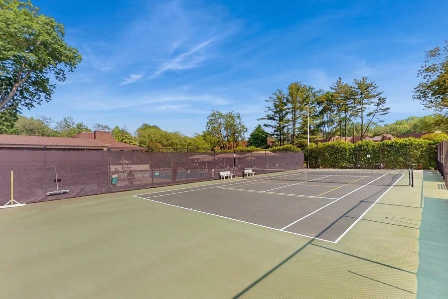 14 Acorn Ponds Dr Tennis Cts.jpg