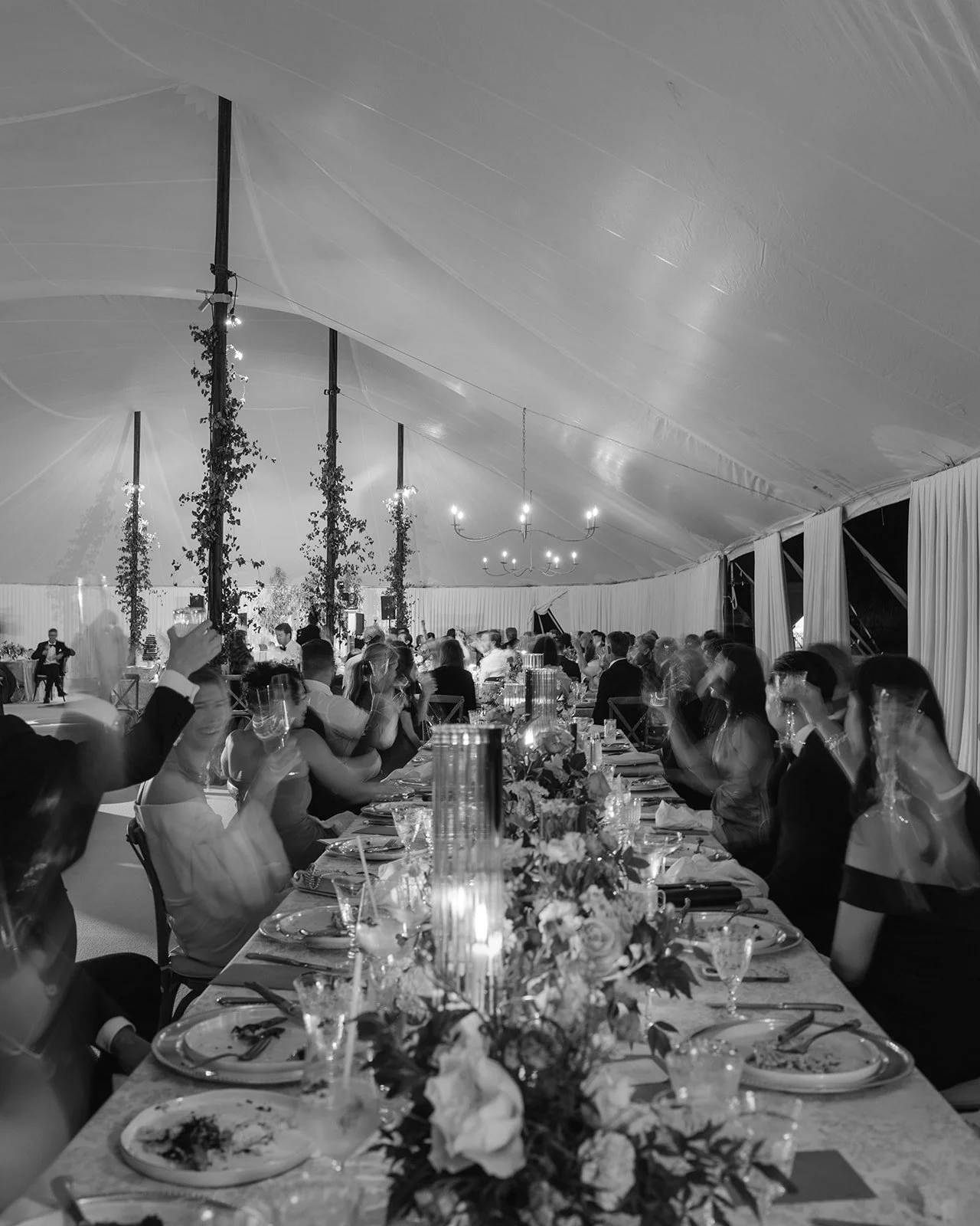 Effortless wedding energy in Whitefish, Montana