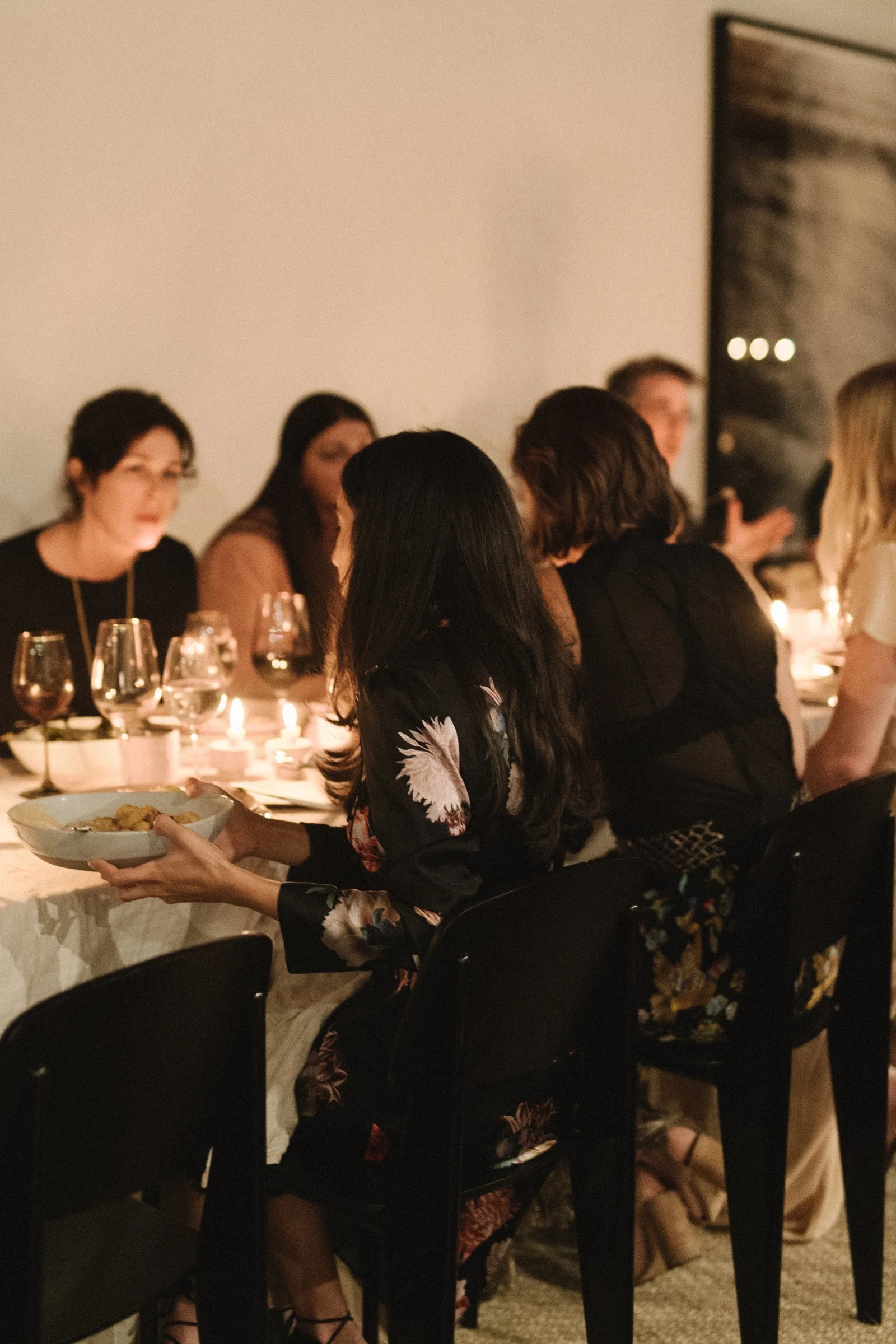 norman-and-blake-launch-gathering-los-angeles-candlelit-seated-dinner-guests-intimate-brand-launch-gathering-los-angeles-california.jpg