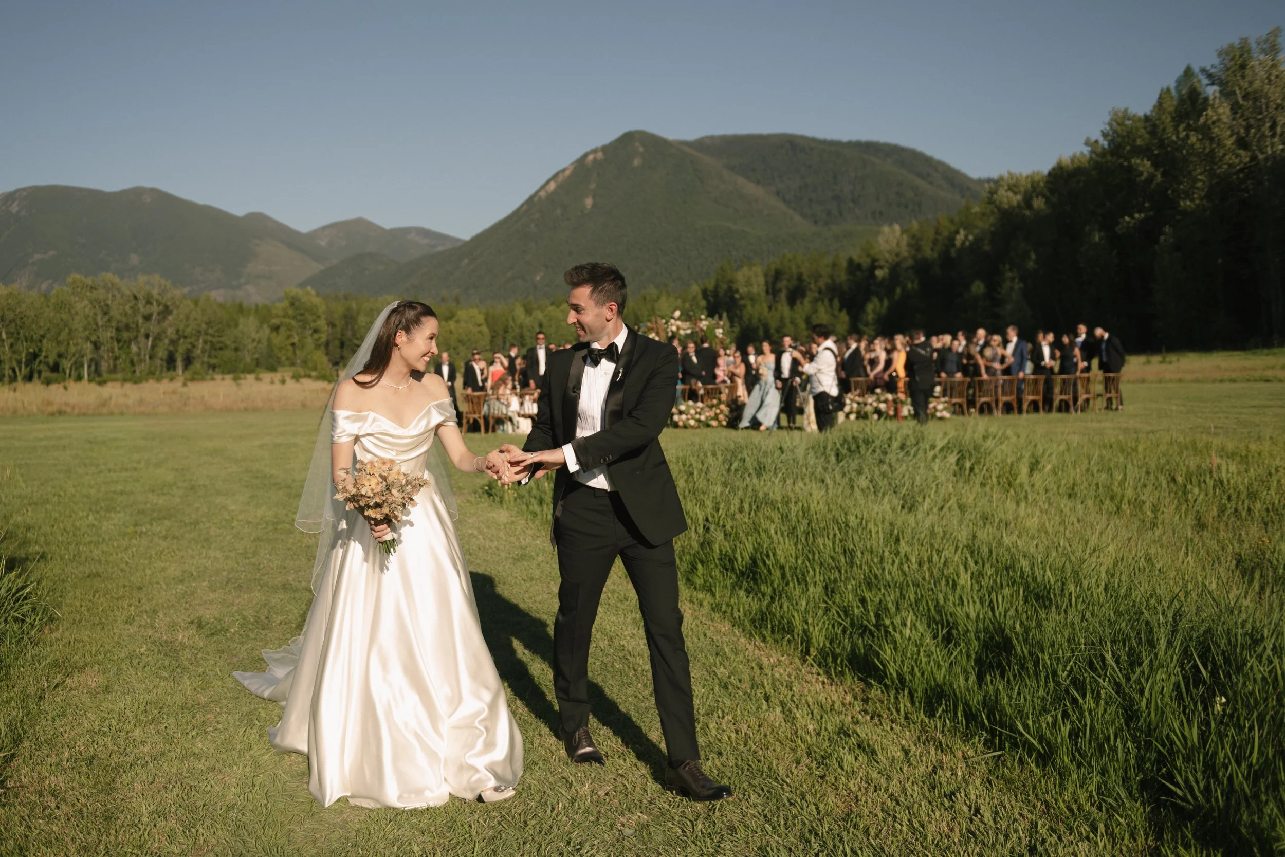 Luxury wedding ceremony in Whitefish, Montana