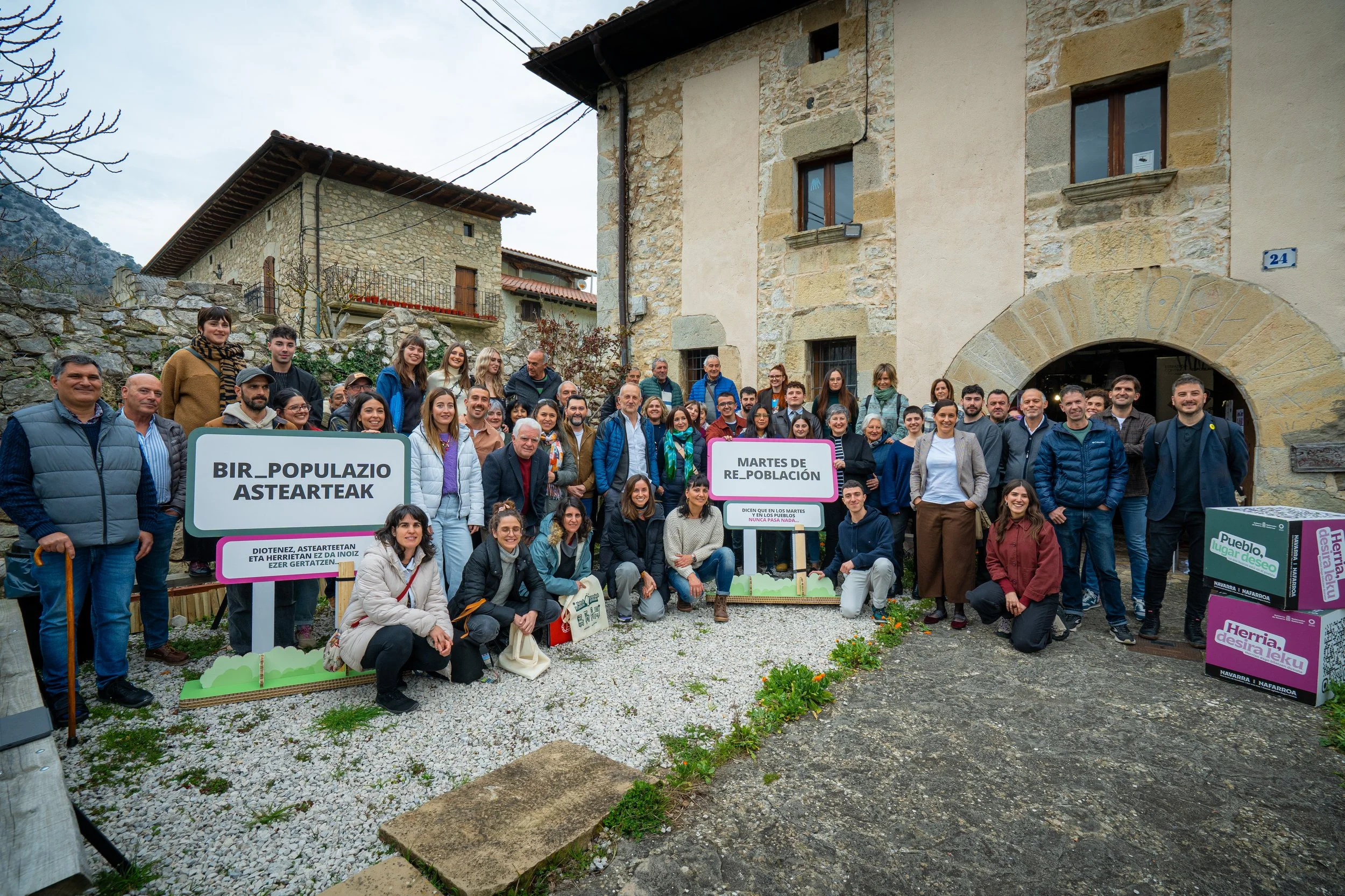 “El Valle de Ollo acoge una nueva jornada de los ‘Martes de Re_población’”.