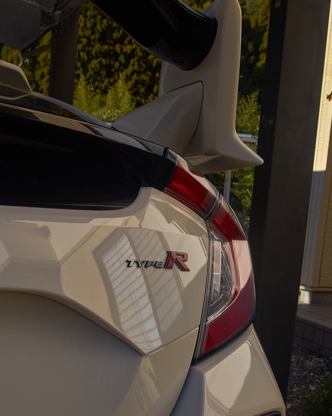 Type R&hellip;

-
-
owner: my moms friend 
-
-

 
#CarPhotography #AutomotivePhotography #JDMPhotography #CarSpotting #CarCulture
#HondaTypeR #CivicTypeR #FK8 #FL5 #JDM #kagoshima #VTEC #TurboVTEC #HondaPerformance #japan 
#RollingShots #CarPortrait 