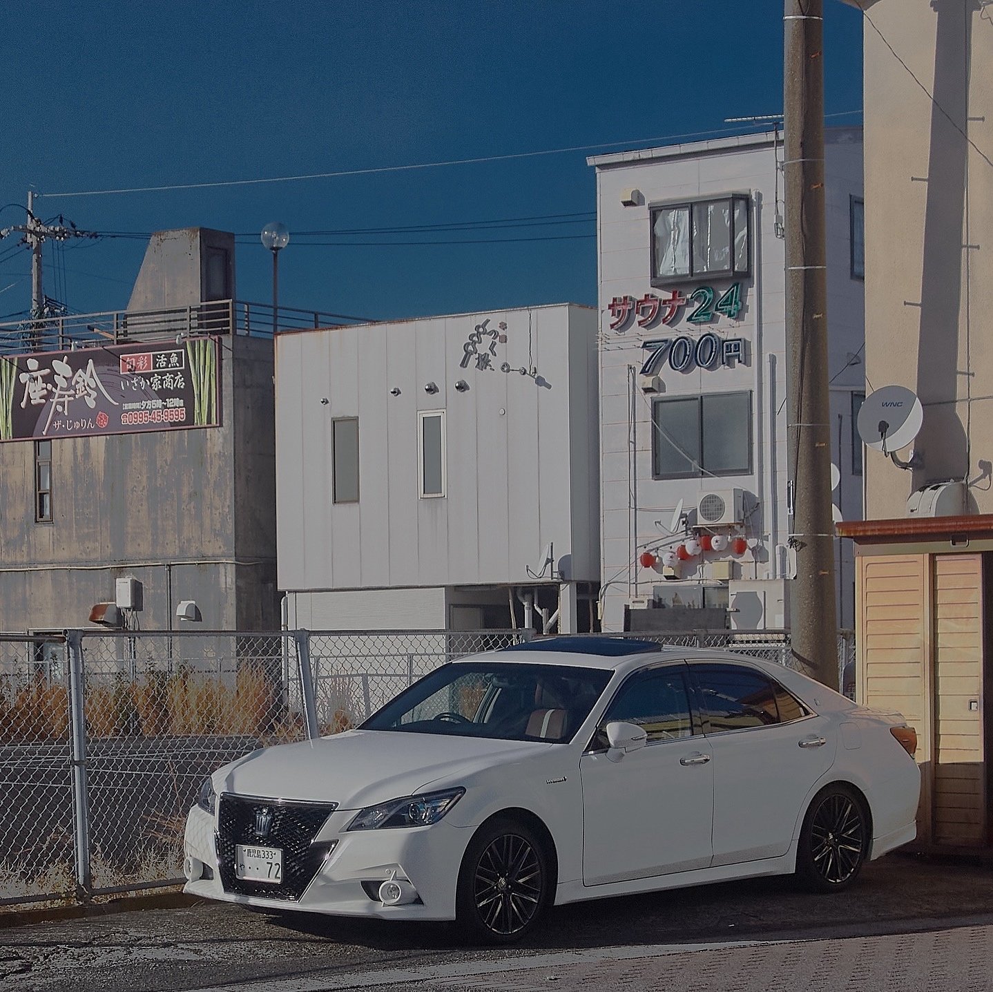 vehicles of japan&hellip;

-
-
-
-

#MadeInJapan #JapaneseVehicles #JapanAutomotive #JapanCarCulture #JapanStreetCars
#CarPhotography #AutomotivePhotography #StreetCarShots #UrbanCarScene #Daihatsu 
#ShotOnOlympus #OlympusPhotography #MZuiko #MicroFo
