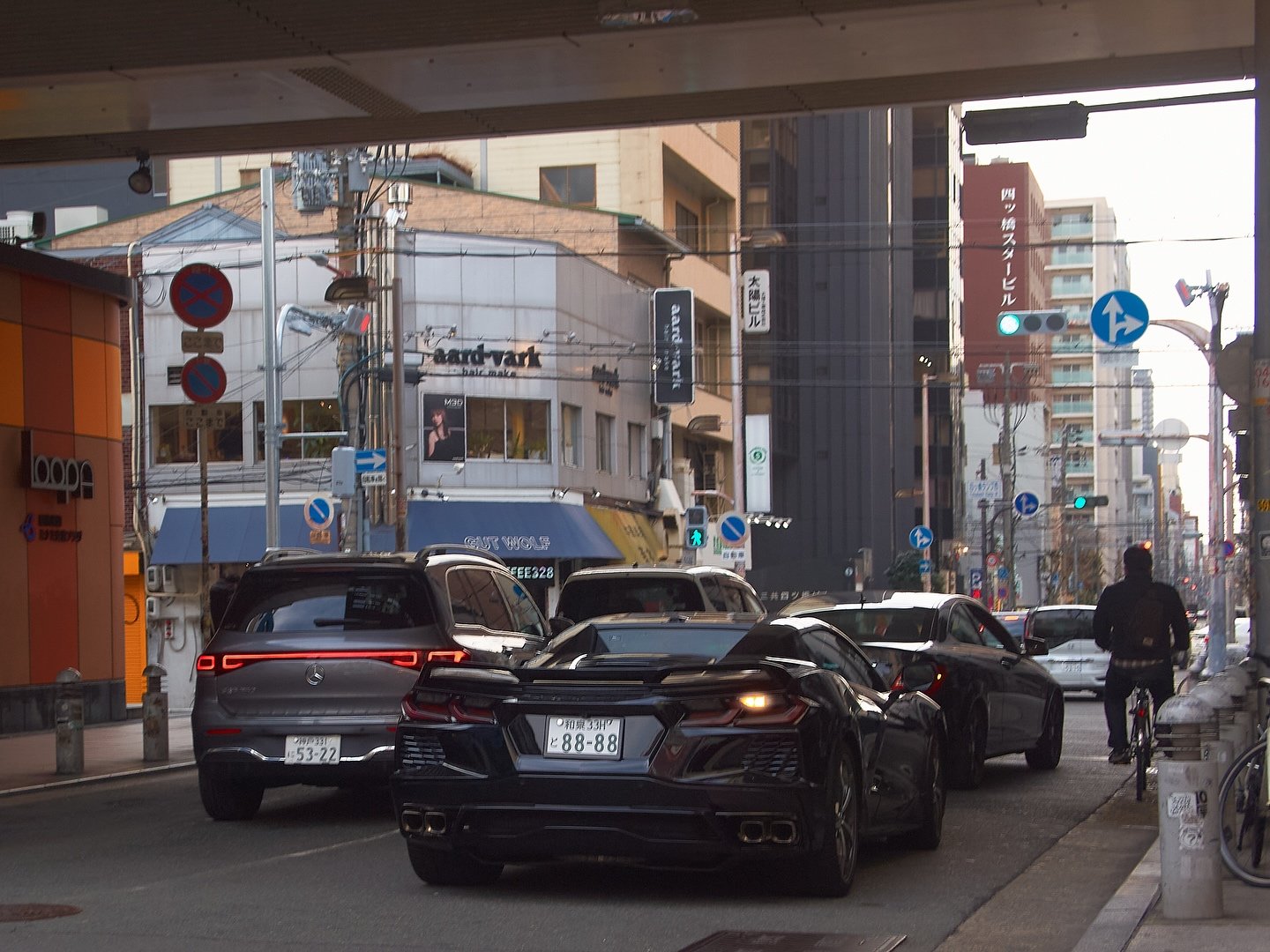 Corvette C8&hellip;

-
-
owner : some guy in osaka
-
-

#ChevroletCorvette #CorvetteC8 #C8Corvette #MidEngineCorvette #AmericanMuscle #V8Power
#CarPhotography #JDMPhotography #AutomotivePhotography #StreetCarShots #UrbanCarScene
#MZuiko1442mm #Olympu