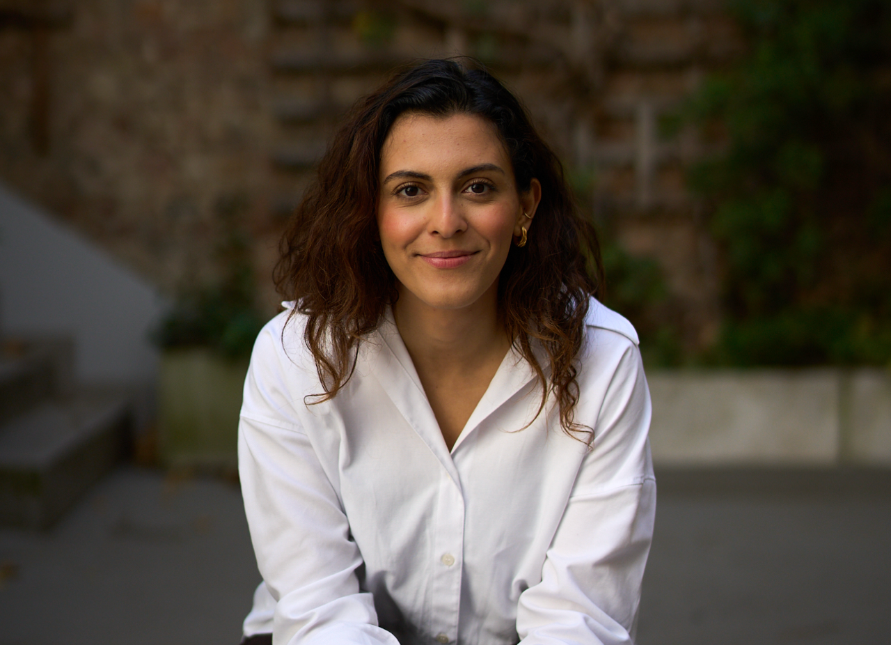 Porträt von Christina Mikhail, approbierte Psychotherapeutin