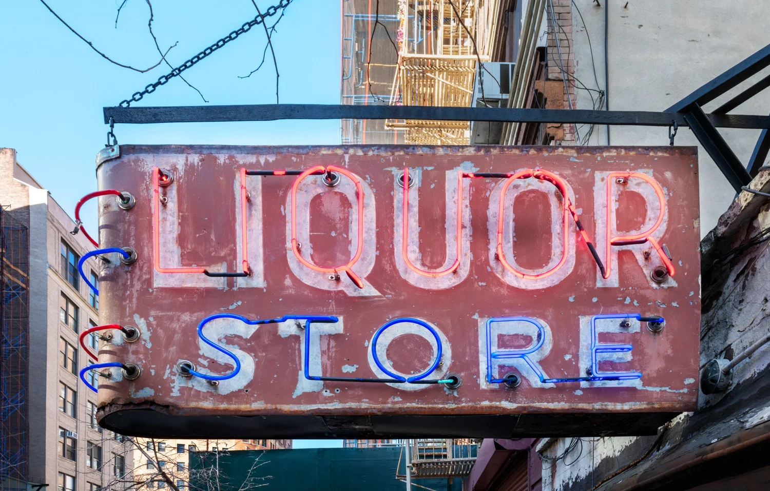 Liquor Store” vintage neon sign (facing north), 235 W. Broadway 