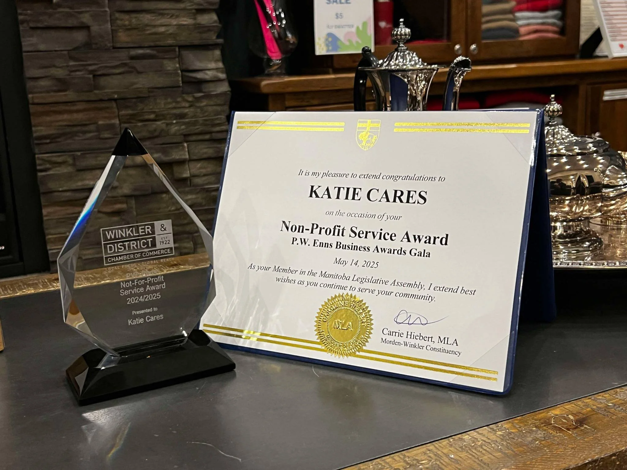 Award.jpg