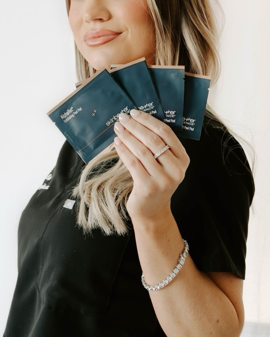 Your glow doesn&rsquo;t stop when you leave the treatment room! Use these for at-home or in-between appointment maintenance ✨

Shop @skinbetter through the link in my bio for professional-grade exfoliation and visible skin-smoothing results.

#skinca