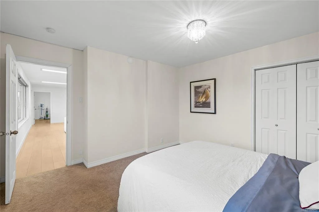 Vancouver Island Real Estate, Nanaimo Real Estate, Comox Valley Real Estate, Parksville Real Estate, Qualicum Real Estate, Port Alberni Real Estate, Tofino Real Estate, Uculete Real Estate, Nanoose Real Estate, Ladysmith Real Estate, Lantzville Real 