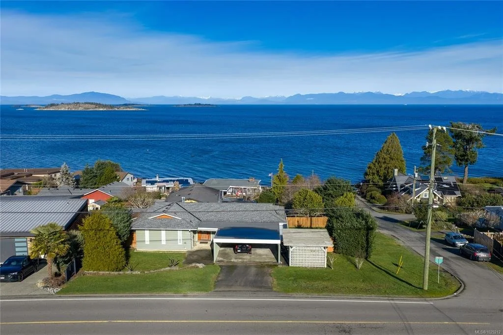 Vancouver Island Real Estate, Nanaimo Real Estate, Comox Valley Real Estate, Parksville Real Estate, Qualicum Real Estate, Port Alberni Real Estate, Tofino Real Estate, Uculete Real Estate, Nanoose Real Estate, Ladysmith Real Estate, Lantzville Real 