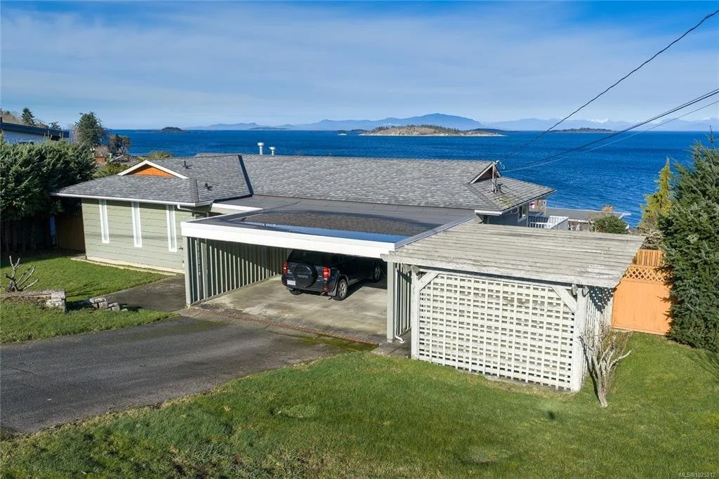 Vancouver Island Real Estate, Nanaimo Real Estate, Comox Valley Real Estate, Parksville Real Estate, Qualicum Real Estate, Port Alberni Real Estate, Tofino Real Estate, Uculete Real Estate, Nanoose Real Estate, Ladysmith Real Estate, Lantzville Real 