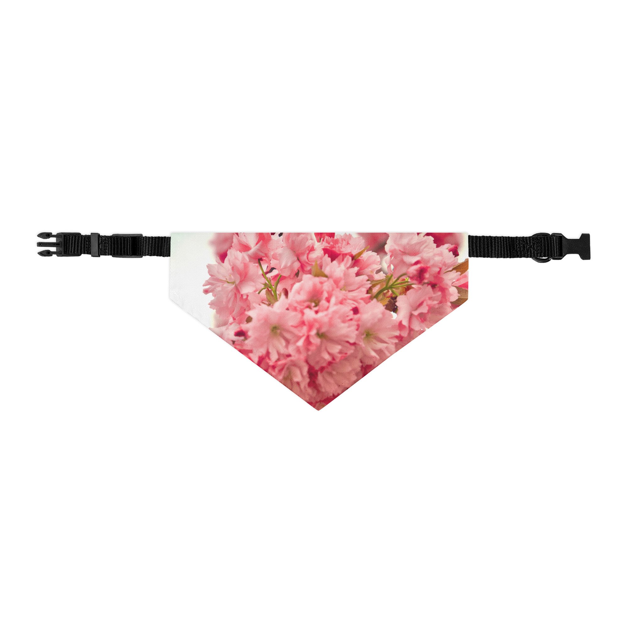 pet-bandana-collar-black-m-front-6a388eb33a642.jpg