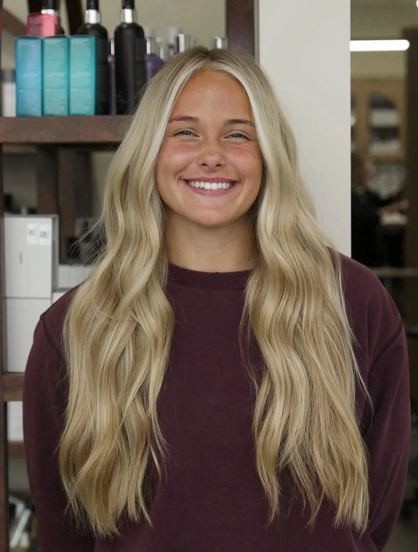 Someone say Rapunzel? 🖤✨ // dimensional color + cut by @hairbyellaf.adae