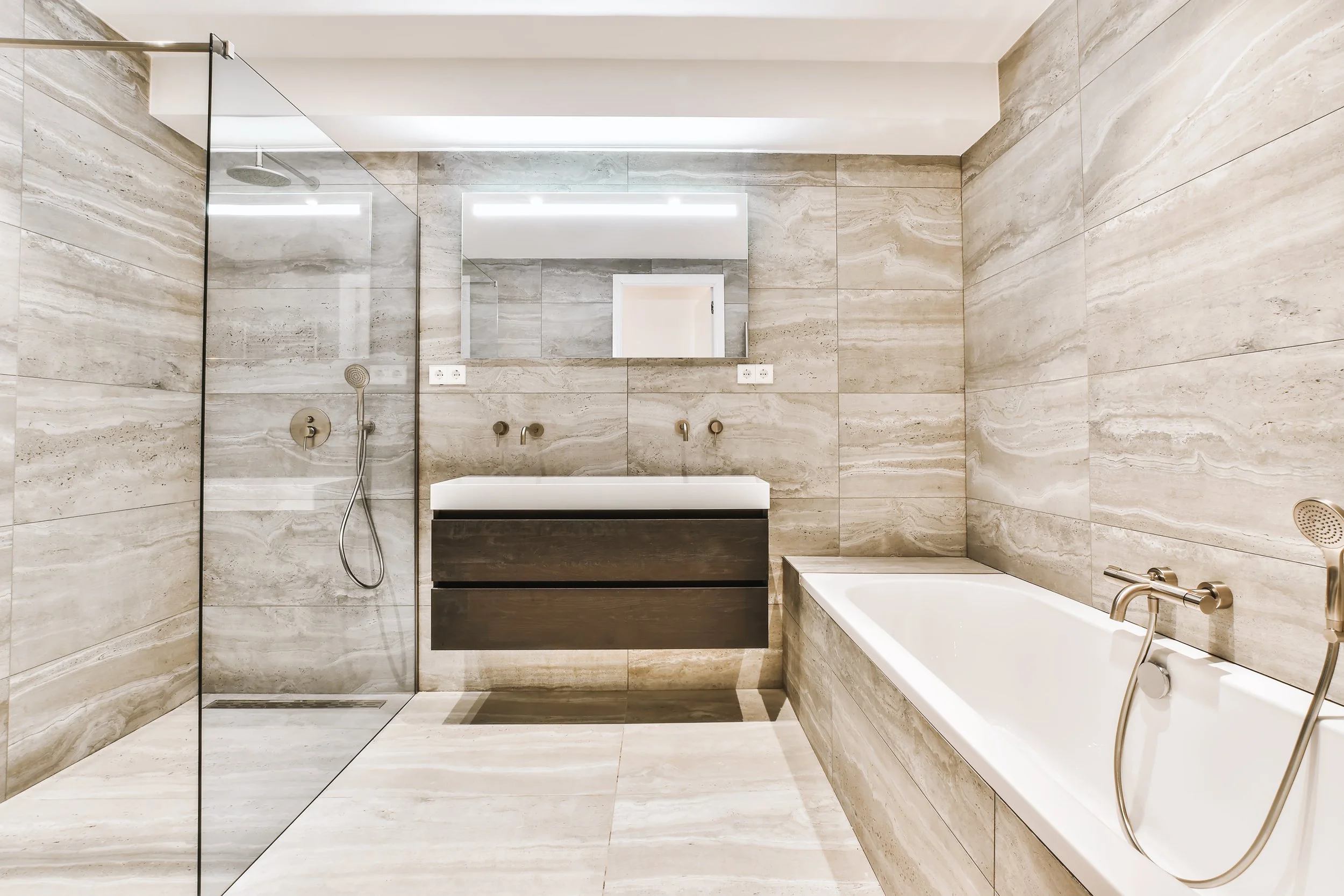 luxury-bathroom-design-2025-02-09-22-38-47-utc.jpg