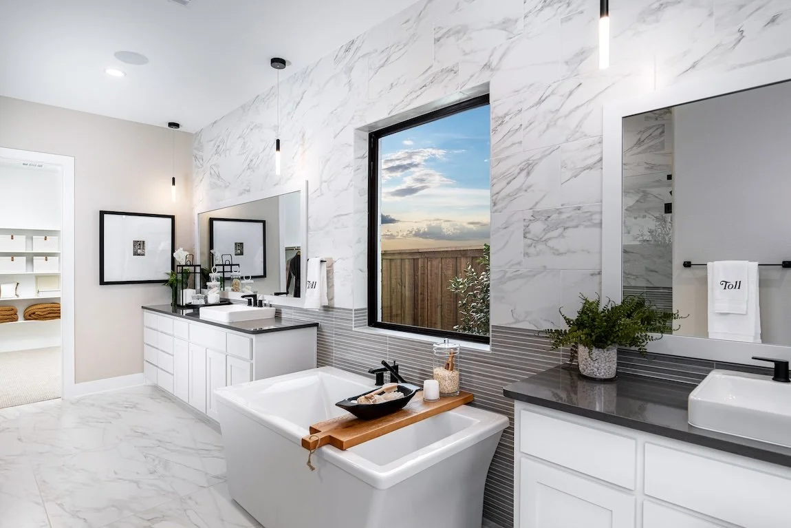 Lexington_Hillman-Classic_Primary-Bath_CC_RET_RGB.jpeg