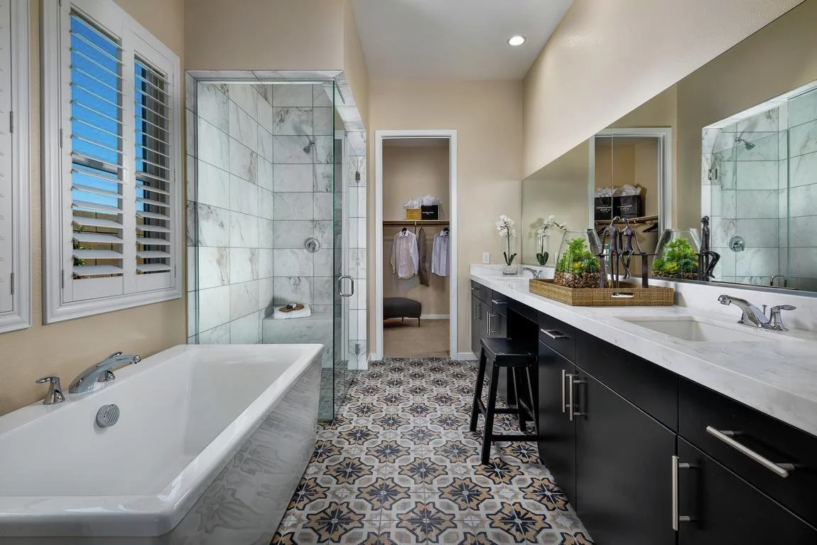 Everleigh-at-Cadence_Layton_Primary-Bath_conversion1.jpg