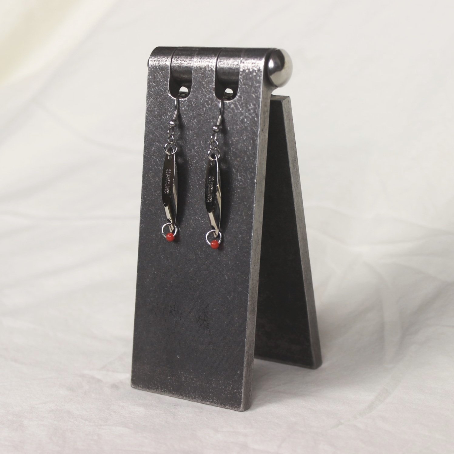 RED BEAD EARRINGS