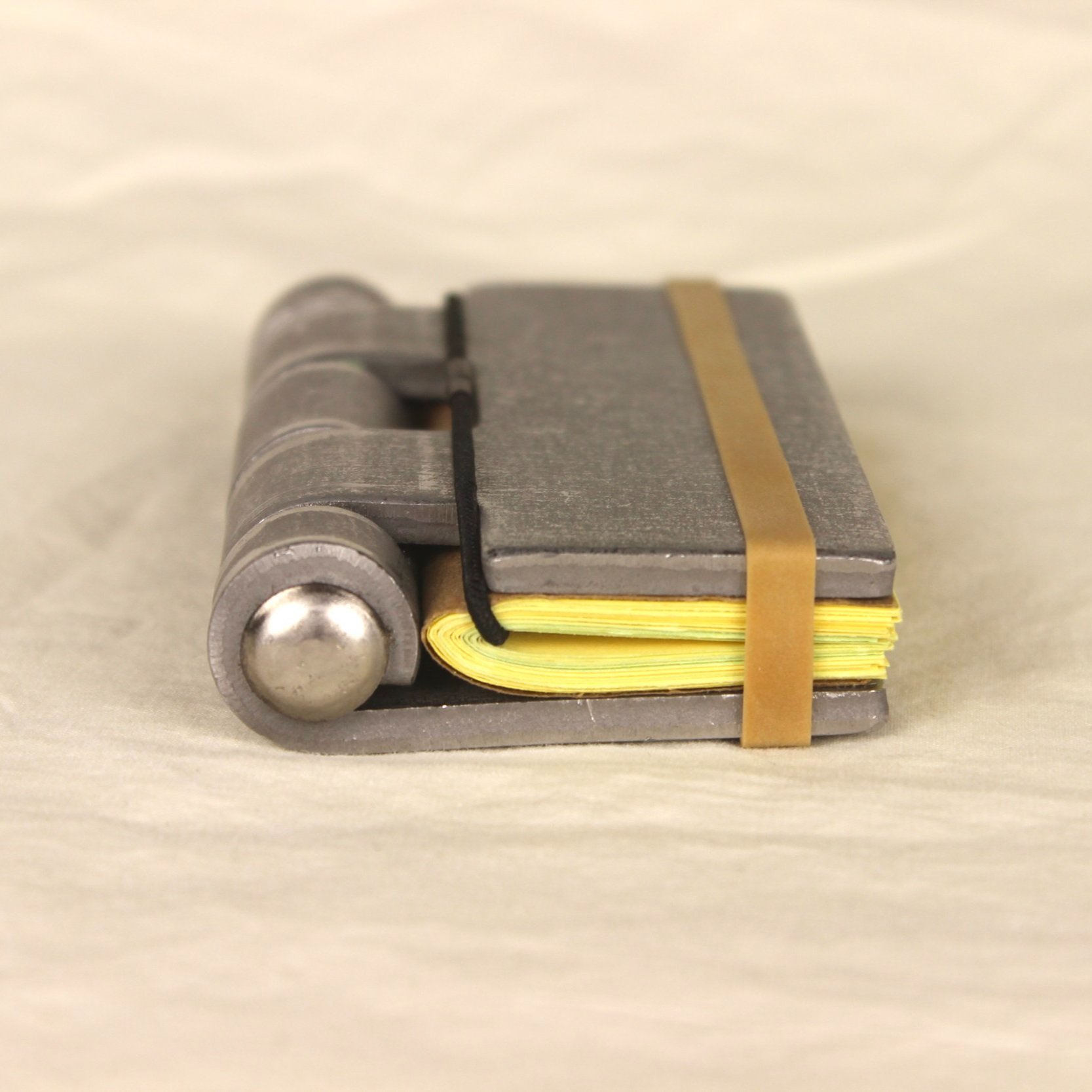 HINGE NOTEBOOK - MEDIUM