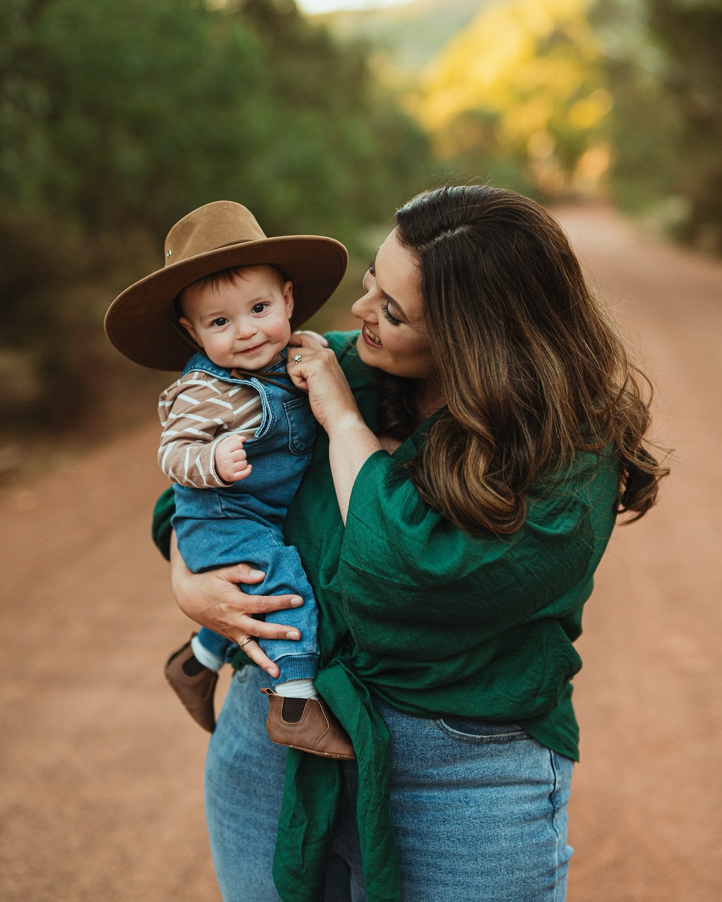 Some faves from my time with the Graham fam🤍✨
.
.
.
.
#BunburyPhotographer
#BunburyFamilyPhotographer
#SouthWestPhotographer
#WAFamilyPhotographer
#BunburyLifestylePhotographer #FamilyPhotoshoot
#FamilyPhotography
#LifestyleFamilyPhotography
#Docume
