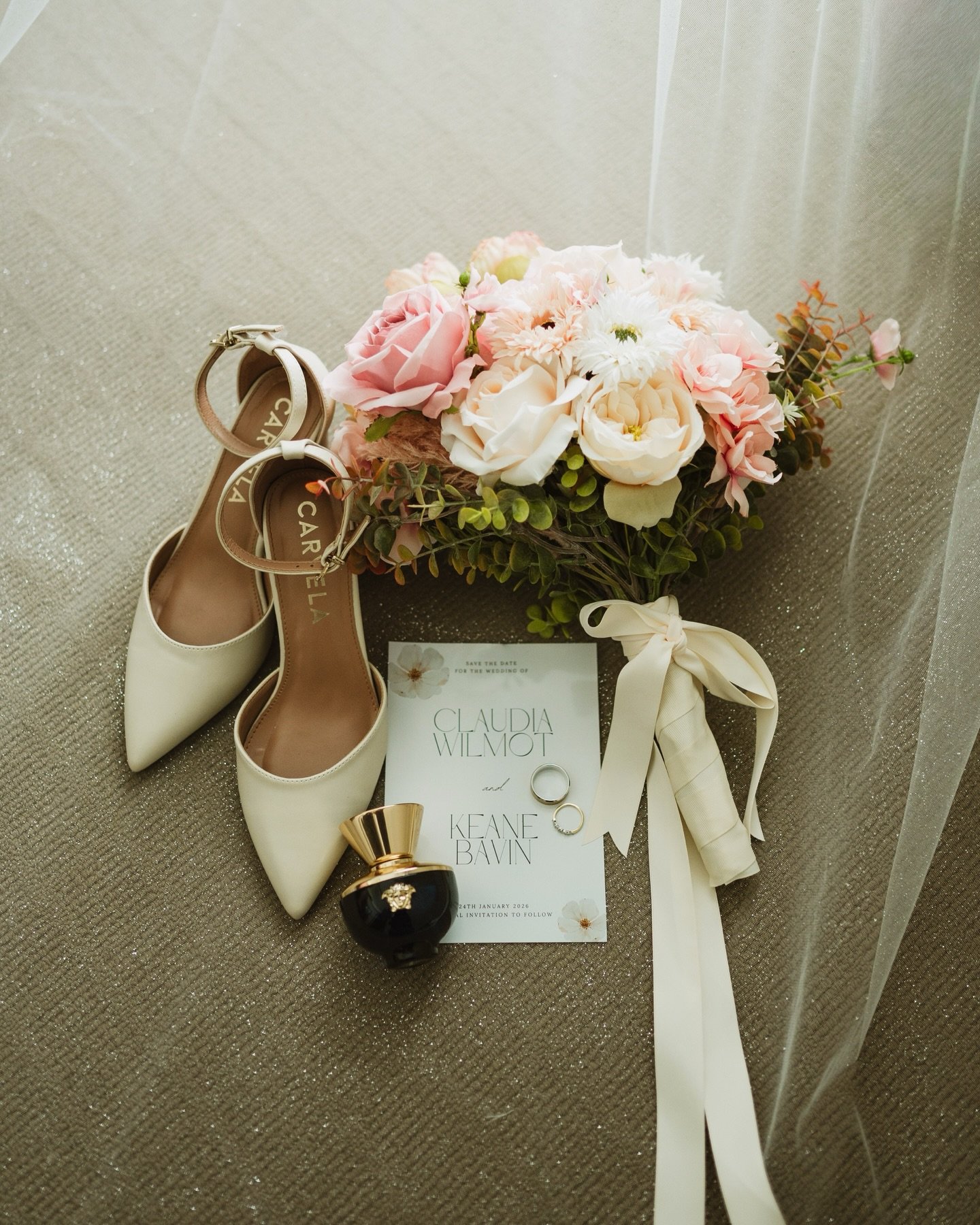 Mr &amp; Mrs Bavin
~24.01.26~
.
.
.
Vendor Team:
Hair: @bianca_lushlane @lauryn_lushlane 
Makeup: @glamd_bydanae 
Content: @heartandsoulcreativeco 
Flowers: @thebridalcollectiveau 
Dress: @truesociety_tuscanybridal