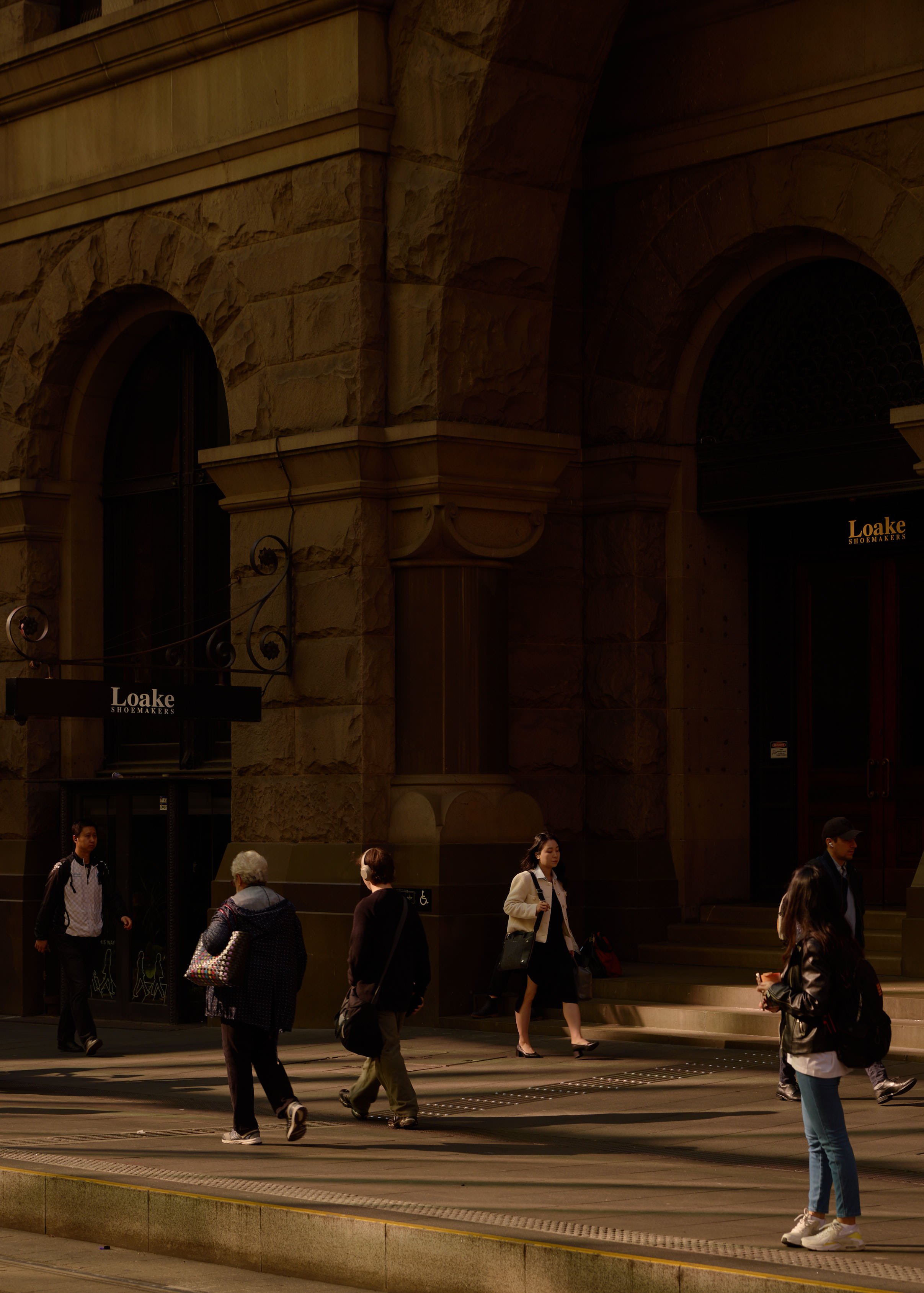 WillHartl_RushingPast_SydneyCBD_5.jpg