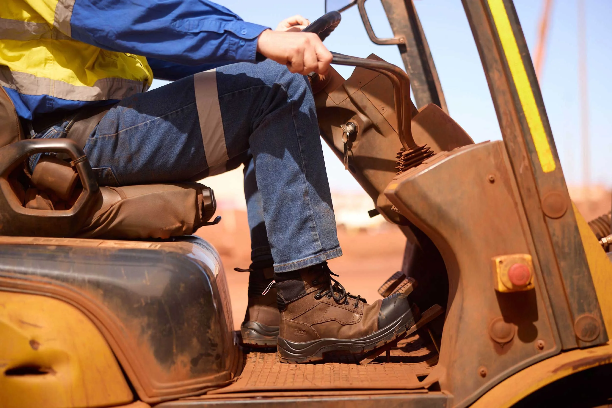 WillHartl_RossiBoots_WesternAustralia_05.jpg