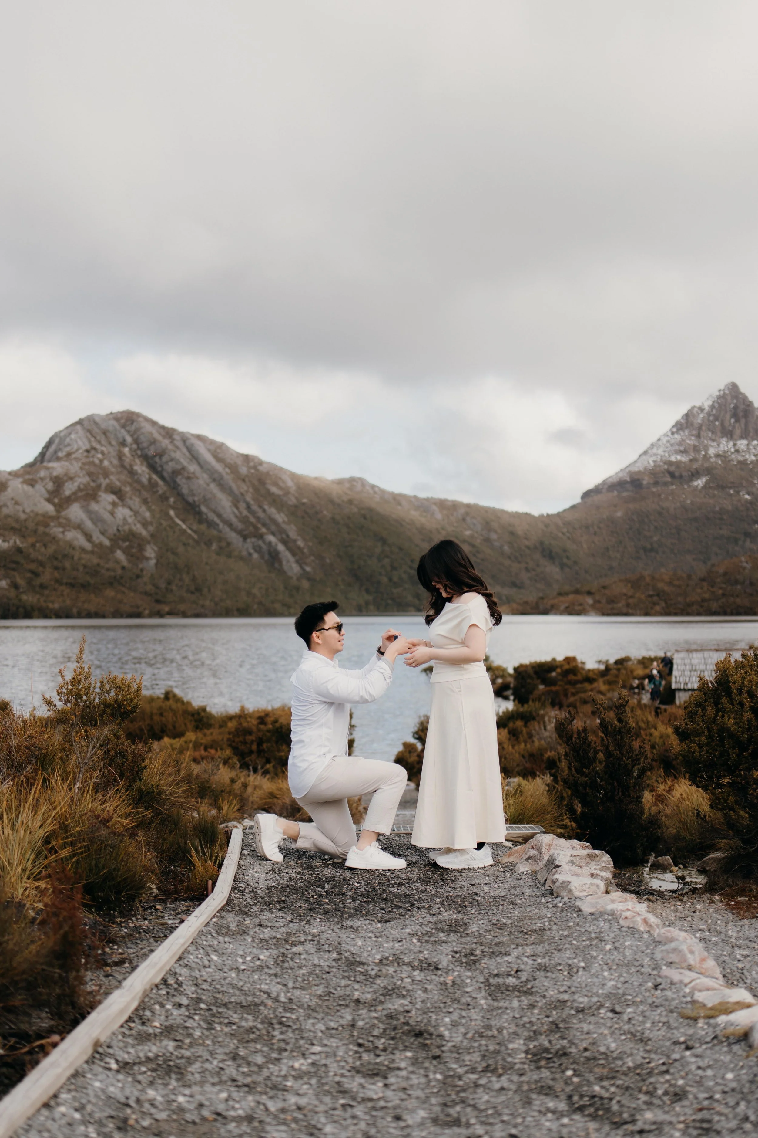 Melbourne wedding photographer HIE08462 copy.jpg