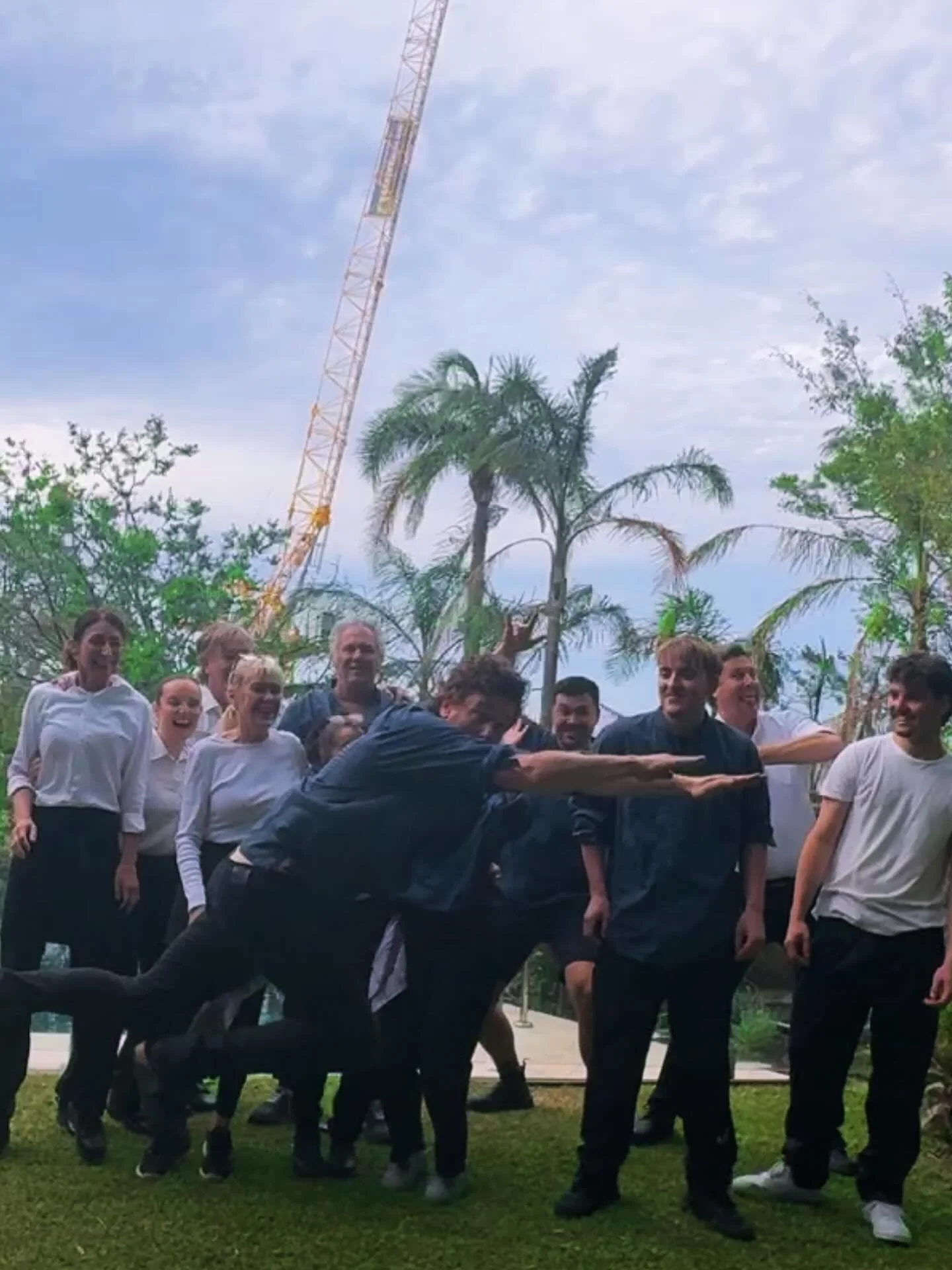 What a crew 😎🥷🤩😘
What a day 🫶🏽🤩😍 
What a party 🍹🌮🥃🍭🍸🪩🎧🎶🔮🔥🧊
#moretocome 
@smile.catering