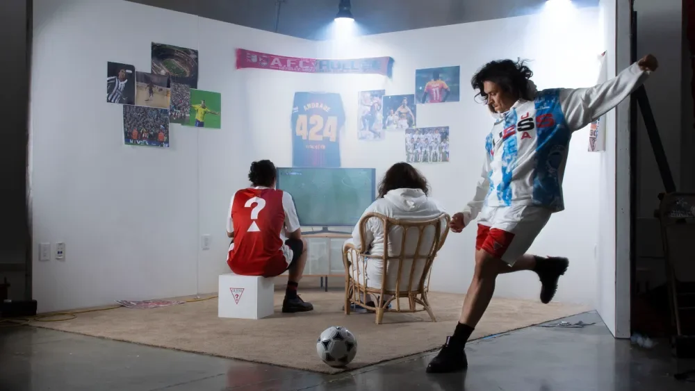 guess jeans guillermo.webp