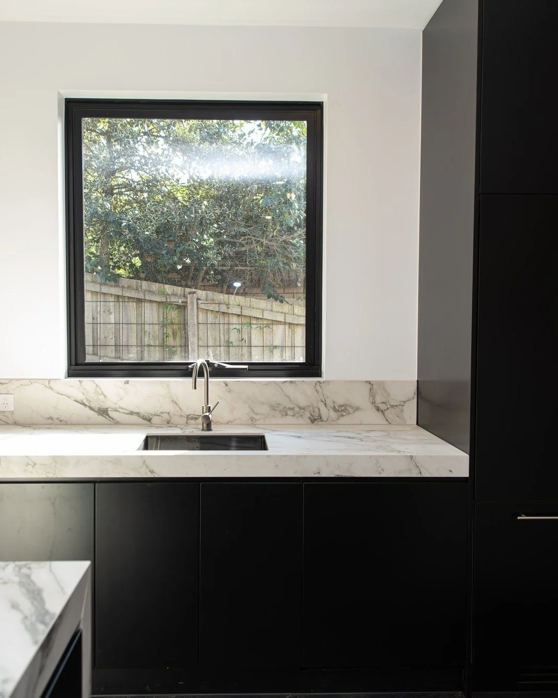 ✅ 𝙋𝙧𝙤𝙟𝙚𝙘𝙩 𝘾𝙤𝙢𝙥𝙡𝙚𝙩𝙚: Glen Waverley Dual Occupancy

We&rsquo;re proud to mark the completion of our latest project at 4 Rhodes Drive, Glen Waverley &mdash; a sleek dual occupancy development brought to life through close collaboration wi