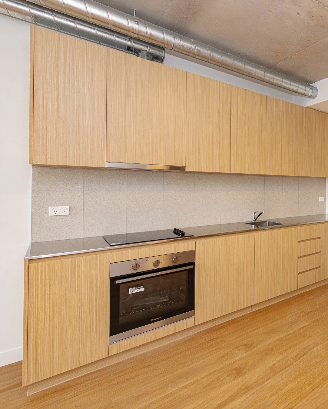 Elavating living spaces with Assembled by Creador!

&mdash;
𝘈𝘥𝘰𝘳𝘦 𝘺𝘰𝘶𝘳 𝘴𝘱𝘢𝘤𝘦.

#Creador_interiors #joinery #bespokejoinery #installation #interiors #australianinteriors #construction #craftsmanship #homeconstruction
