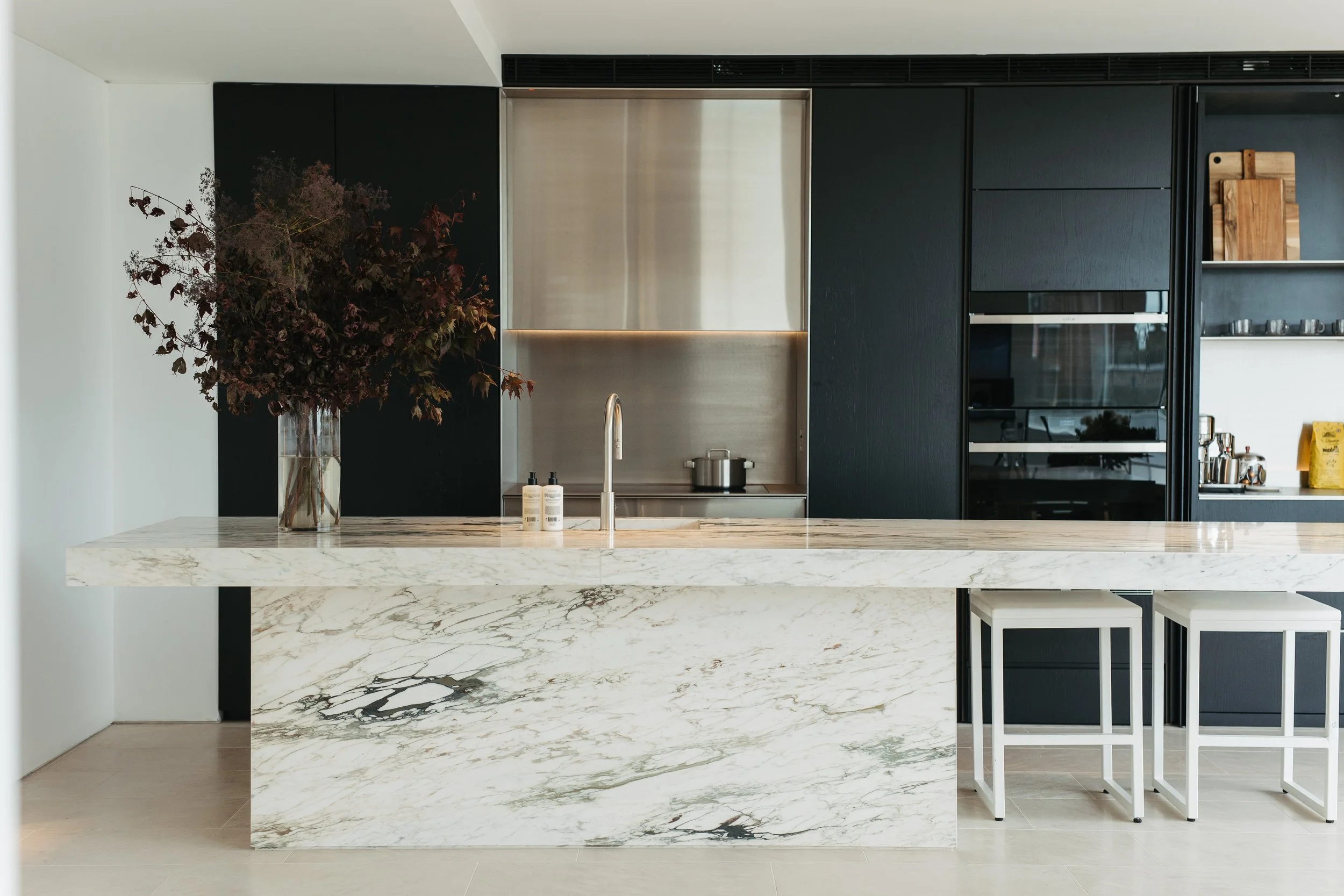 How to Choose a Joinery Contractor for Multi-Residential Developments in Melbourne