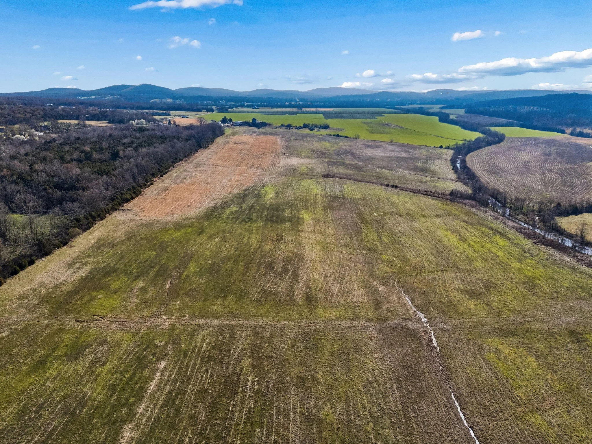 31-8496 Taliaferro Rd - 032.jpg