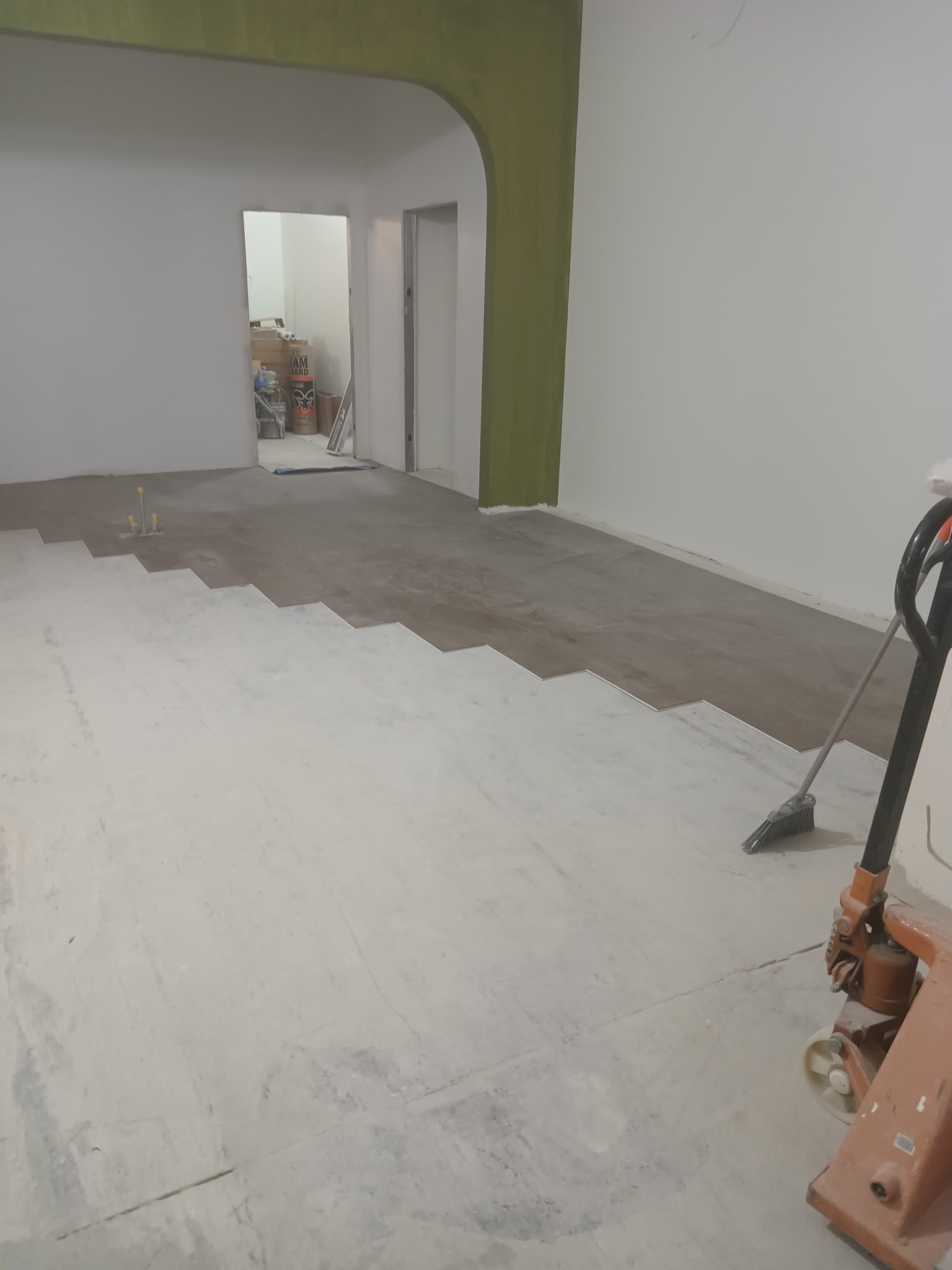 Vera Bradley-Geneva-Floor Prep.jpg