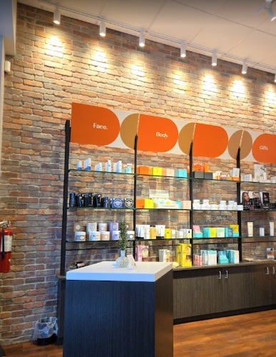 Waxing the City - Mount Prospect - 4.png