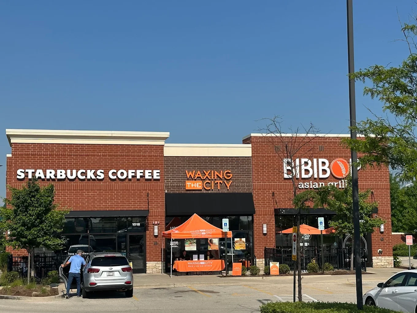 Waxing the city - Schaumburg, IL