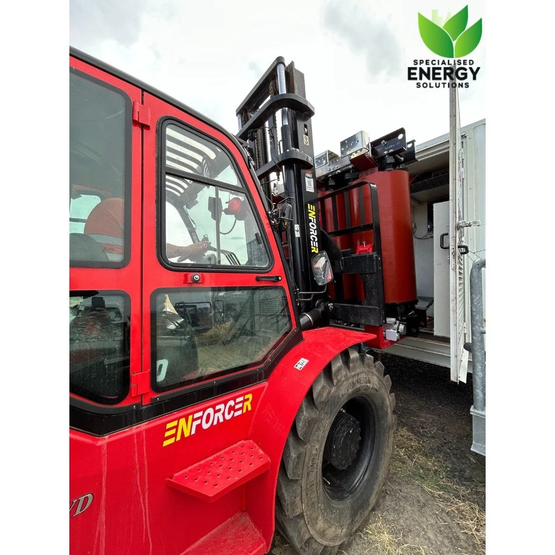 🚜 Precision Handling for Powerful Energy Infrastructure 🚜

At Specialised Energy Solutions, every step of the project matters, from concept to full operations.

This moment captures our team expertly maneuvering critical high-voltage equipment into