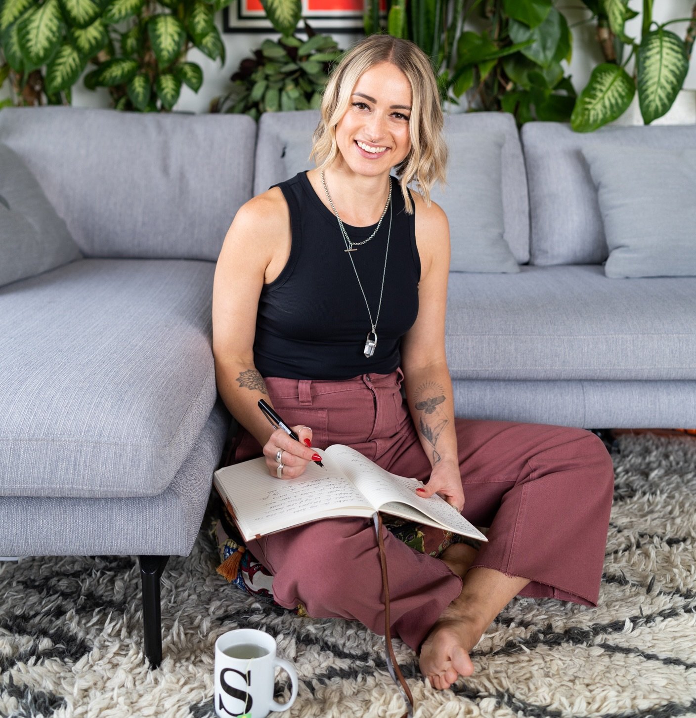Do you ever look at your life and think&hellip;. 🤔 is this it? There has to be more than this. 🤍

Well, actually, there is.

Tonight, 7:30pm, I&rsquo;m running a free live masterclass for women asking themselves exactly that: 

Designing Your Inner