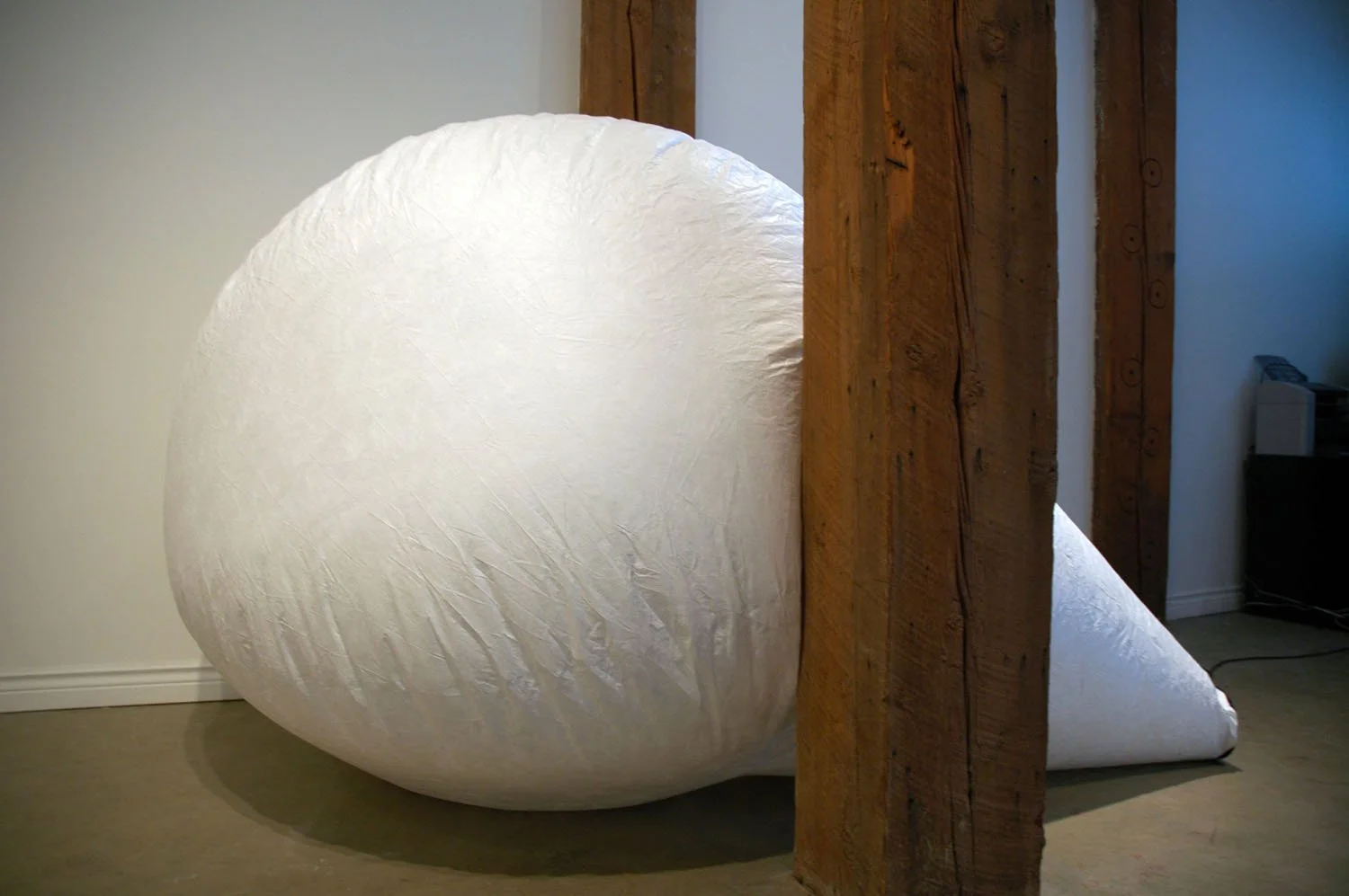 for Albuquerque, 2005, tyvek, fan, 5'x5'x8'.jpg